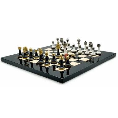 Maple chess board with Staunton Design IV pieces, close-up of the game in progress