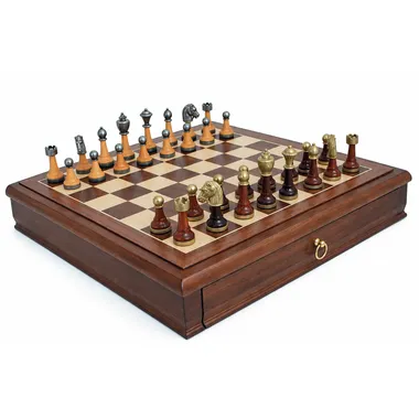 Classic XIV set viewed from the side with metal and wood pieces arranged