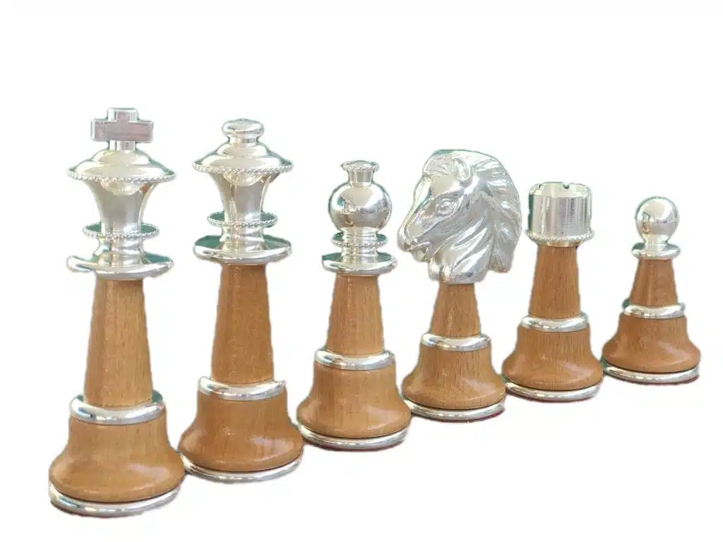 XL Staunton Wooden Chess Set with Gold and Silver-Plated Brass - Image 2