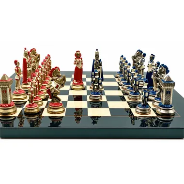 Mary Stuart IV chess set, front view of kings and queens facing each other