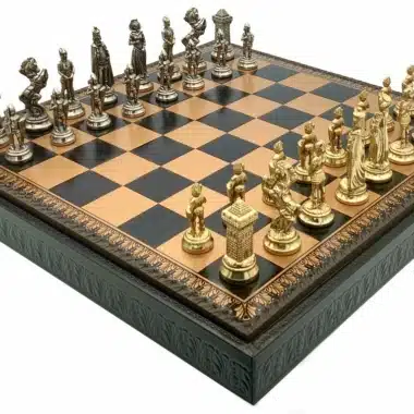 Mary Stuart VIII Set – Chess Board with Storage and Metal Chess Set