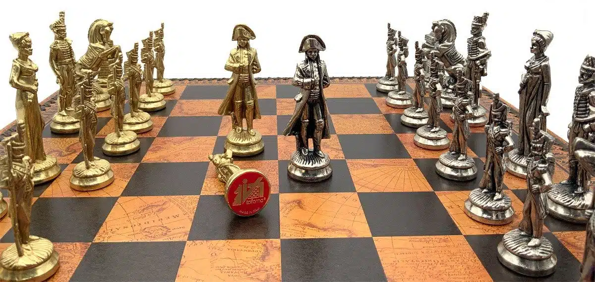 Grand Napoleon II Chess Set with Storage Chess Board and Metal Chess Pieces - Image 3