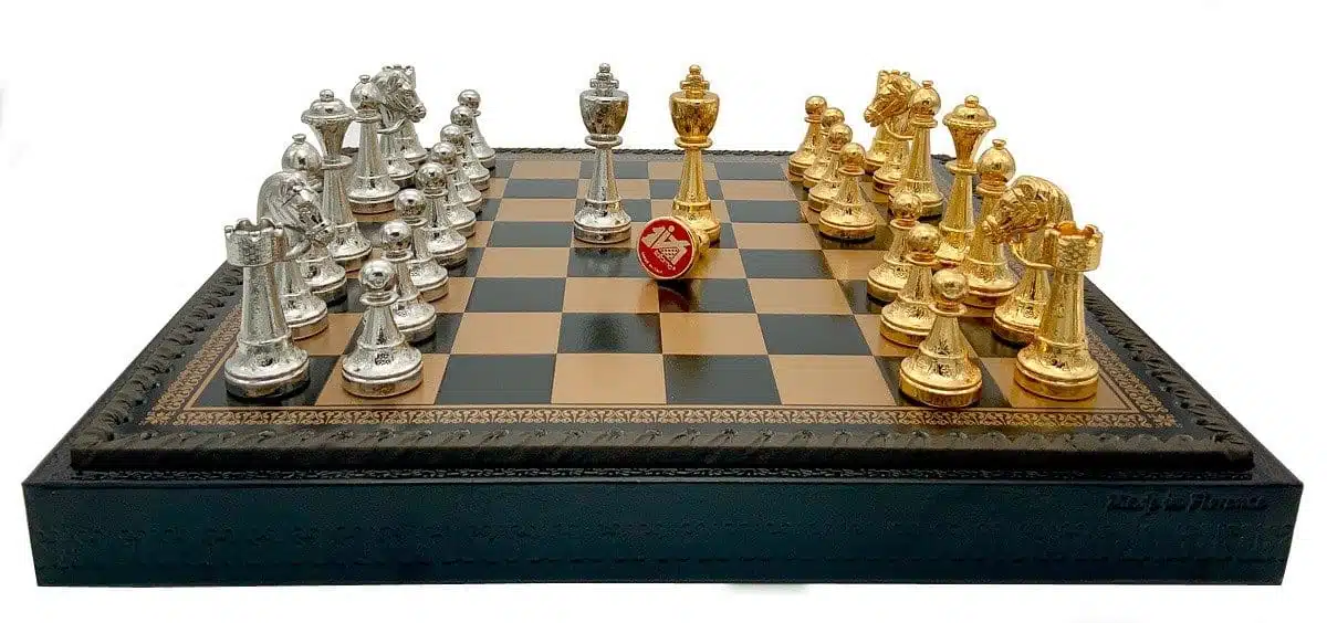 Classic Flower 1 Chess Set with Gold and Silver-Plated Metal Chess Pieces and Board - Image 3