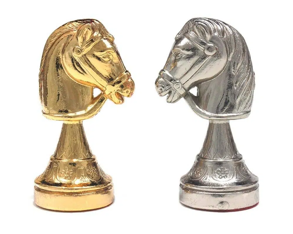 Classic Flower 1 Chess Set with Gold and Silver-Plated Metal Chess Pieces and Board - Image 8