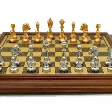 Classic Flower 2 Set – Wooden Pedestal Chess Board and Metal Chess Pieces