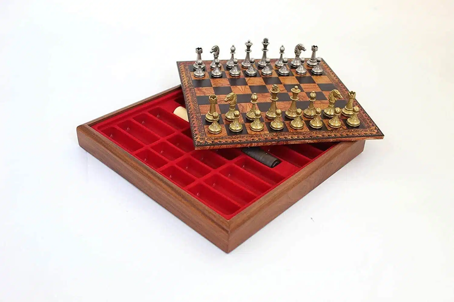 Mignon Flower Set – Faux Leather Chess Board & Metal Chess Pieces - Image 2