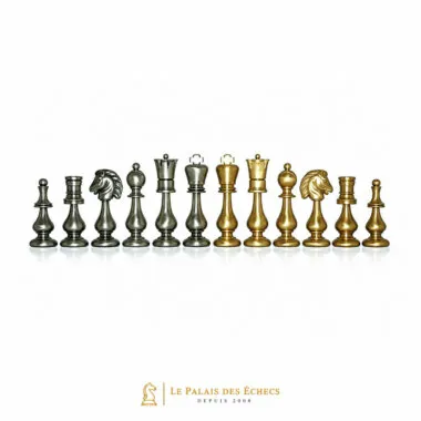 All the gold and silver pieces of the Grand Oriental set lined up side by side