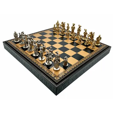 Lanzichenecchi II chess set viewed from the front with black board and metal pieces