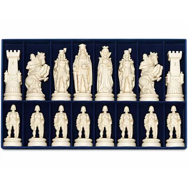 "Bergamo Shield Side Natural Wood" Chess Set in Traditionally Carved Solid Alpine Wood