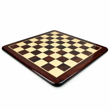 Rounded chess board in rosewood and matte maple, perspective view