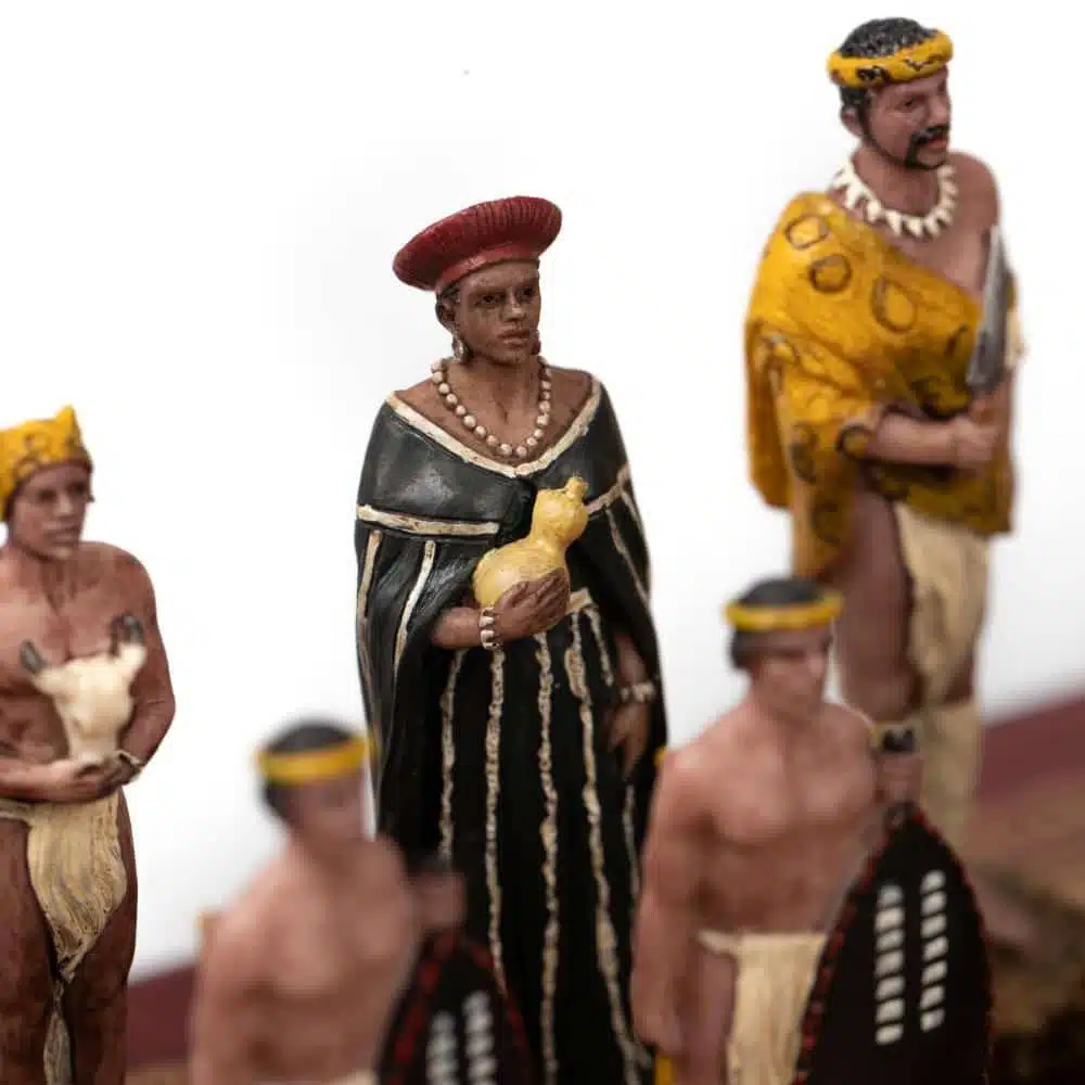 Anglo-Zulu War II Chess Board in Faux Leather with Storage and Hand-Painted Resin Chess Set - Image 2