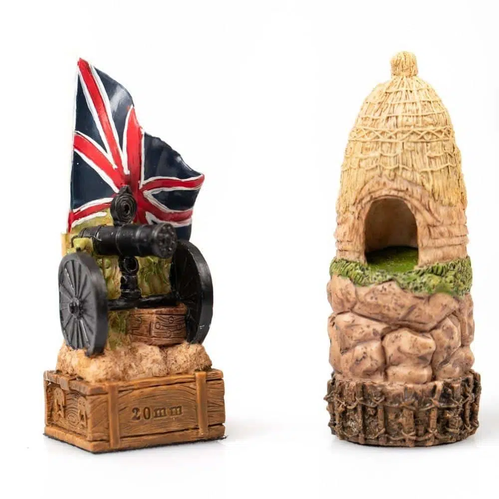 Anglo-Zulu War II Chess Board in Faux Leather with Storage and Hand-Painted Resin Chess Set - Image 9