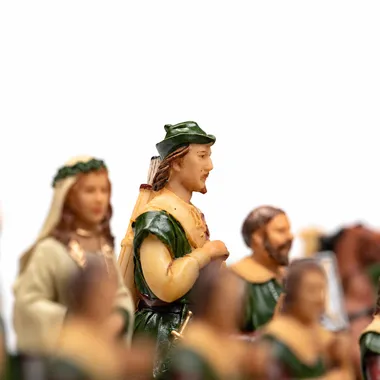 Robin Hood pieces in painted resin, detail of archers and queen