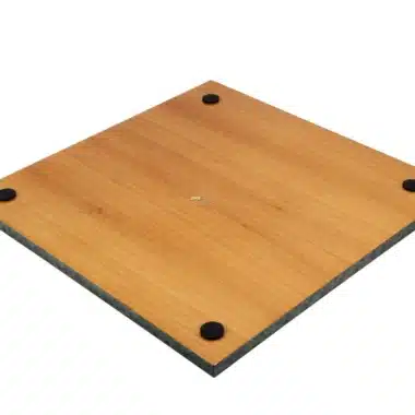 Chess board in green maple wood, underside view with felt pads