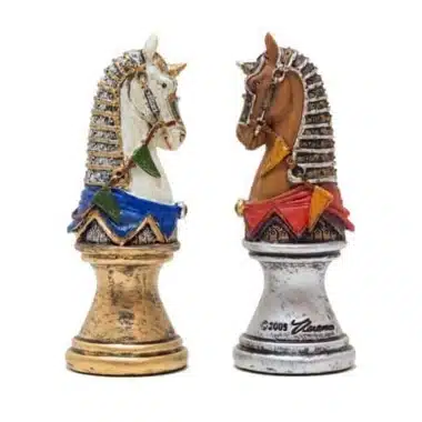 Medieval Bust V knights, detailed white and brown horse heads