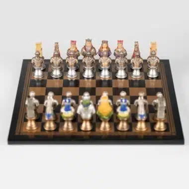 Medieval Bust II Set – Black and Gold Faux Leather Chess Board and Hand-Painted Resin Chess Set