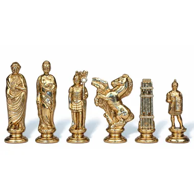 Jules César chess pieces, detail of the fully gilded figures