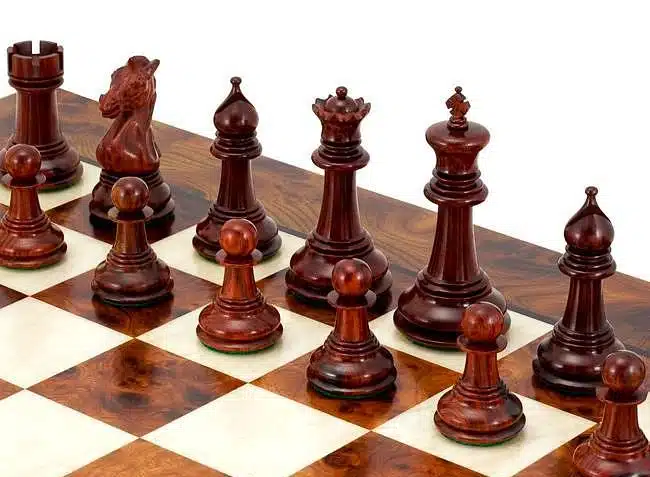 Madrid II Set: Lacquered Elm and Briar Wood Chess Board & Red Sandalwood Chess Set - Image 3