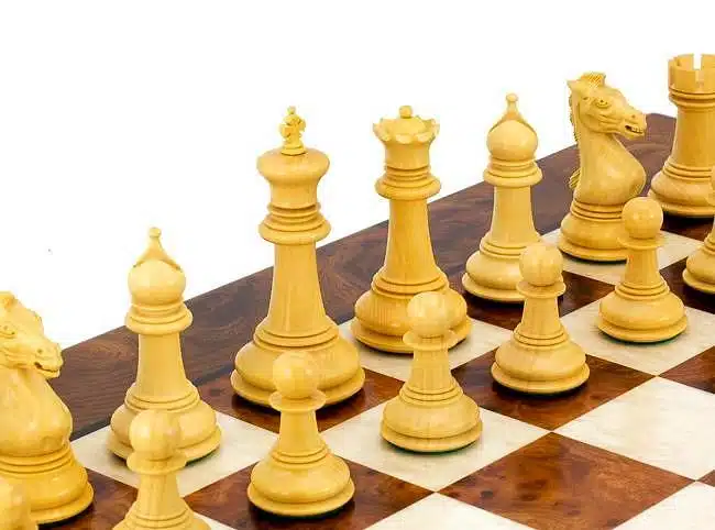 Madrid II Set: Lacquered Elm and Briar Wood Chess Board & Red Sandalwood Chess Set - Image 2