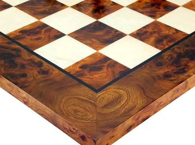 Madrid II Set: Lacquered Elm and Briar Wood Chess Board & Red Sandalwood Chess Set - Image 7