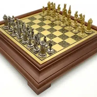 Camelot King Arthur XV Set – Wooden Pedestal Chess Board and Metal King Arthur Chess Pieces