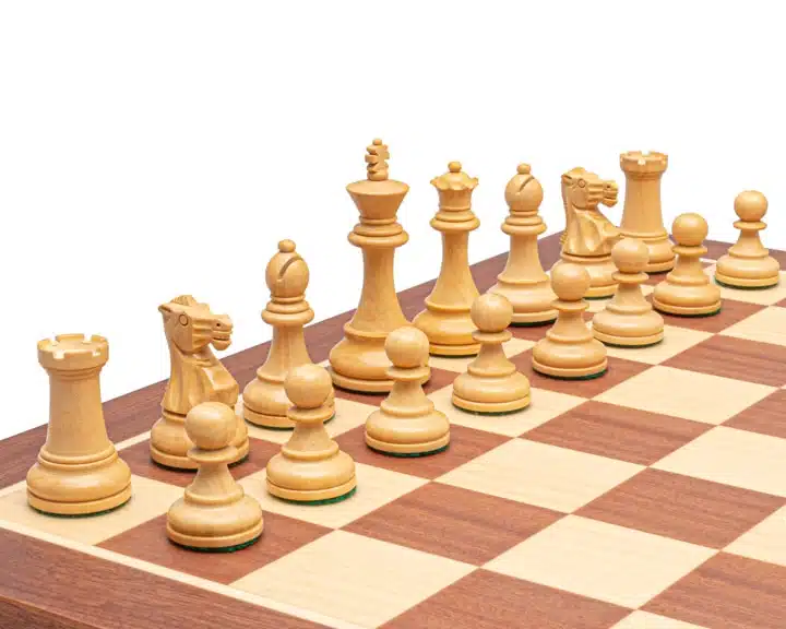 Jeu d'Échecs Anglais en Bois de Buis et Bois de Buis ébonisé