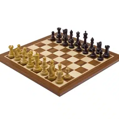 Leningrad Set – Mahogany Wood Chess Board and Ebonised Boxwood Chess Set