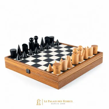 Bauhaus black and white chess set, overall view on wooden storage box