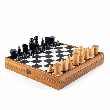 Bauhaus black and white chess set, overall view on wooden storage box