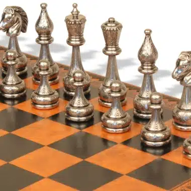 Jeu d'Échecs Flowered - Échiquier - Backgammon et Jeu de dames en similicuir & Pièces d'échecs en métal