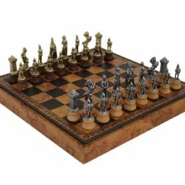 Mary Stuart Chess Set – Chessboard, Draughts and Backgammon in Faux Leather with Storage Compartment & Chess Set in Metal and Wood