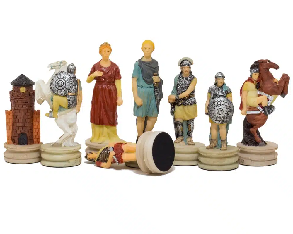 Romans vs Greeks Chess Set in Resin with Golden and Blue Faux Leather Chess Board and Storage Compartment - Image 3