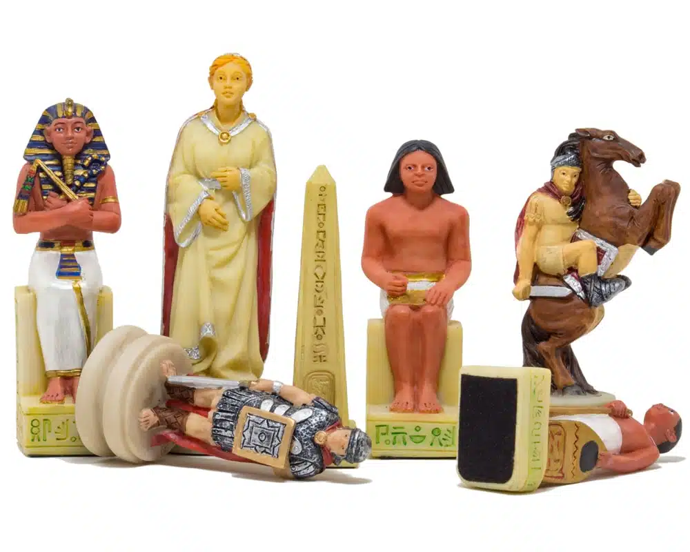 Romans vs Egyptians Resin Chess Set & Burgundy Faux Leather Chess Board - Image 2