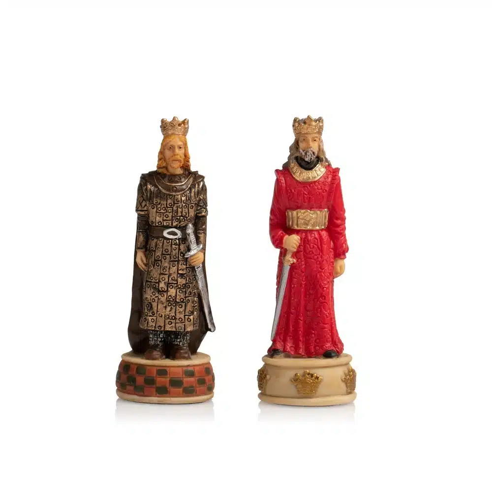 Scottish Wars of Independence Resin Chess Set & Faux Leather Chess Board - Image 21