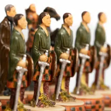 Alternative view of Scottish Wars of Independence Chess Set & Faux Leather Chess Board with Storage Compartment