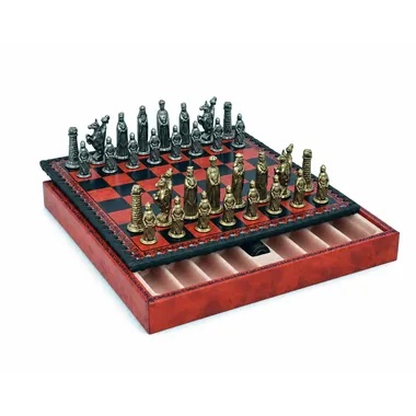 Complete medieval chess set with faux leather chessboard and storage box