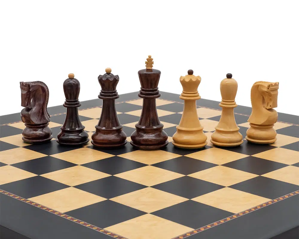 Wooden Chess Set and Chessboard 'The Queen's Gambit' - Image 5