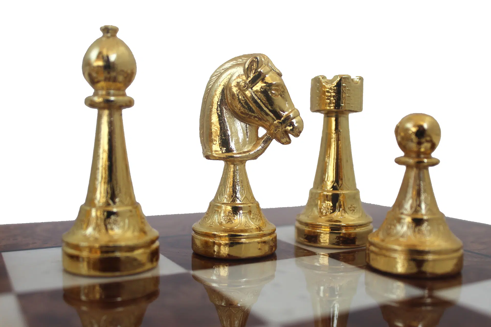 Elm and Heather Wood Chess Board & Gold and Silver Plated Metal Chess Set - Image 2