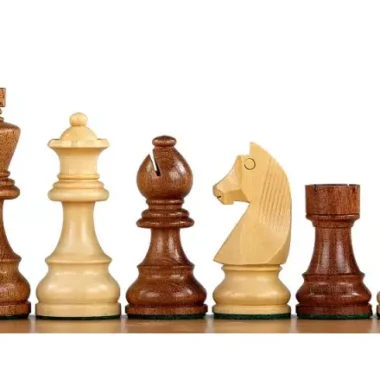 Ensemble Jeu d'Échecs de Tournoi Chevalier Allemand en Bois de Buis et Échiquier en Bois d'Érable
