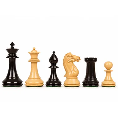 Staunton Chess Pieces in Ebony and Boxwood
