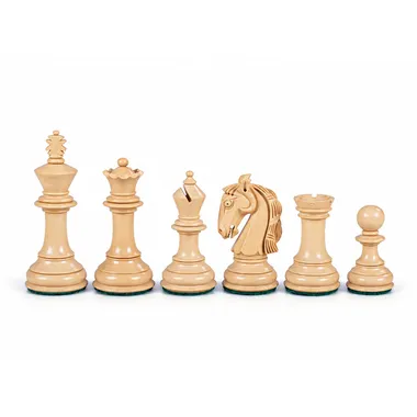 Staunton Chess Pieces in Boxwood and Acacia Wood