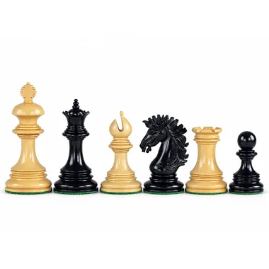 Chess pieces in dark ebony and boxwood, detail of queen and knight