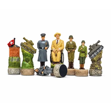 Second World War chess pieces, detailed Allied figures and tank
