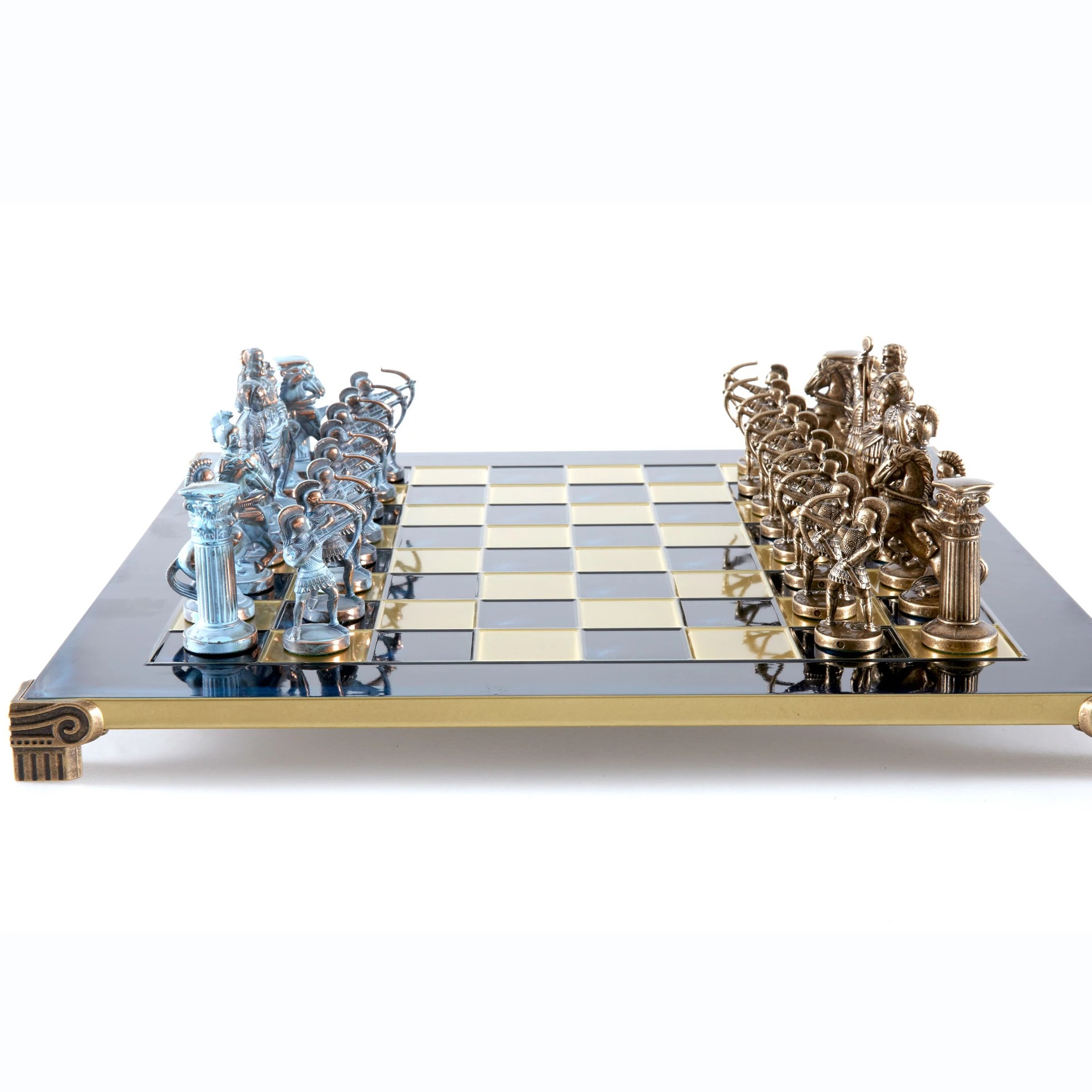 Archers and Historic Battles Chess Set – Bronze Metal Pieces with Blue Patina - Image 8