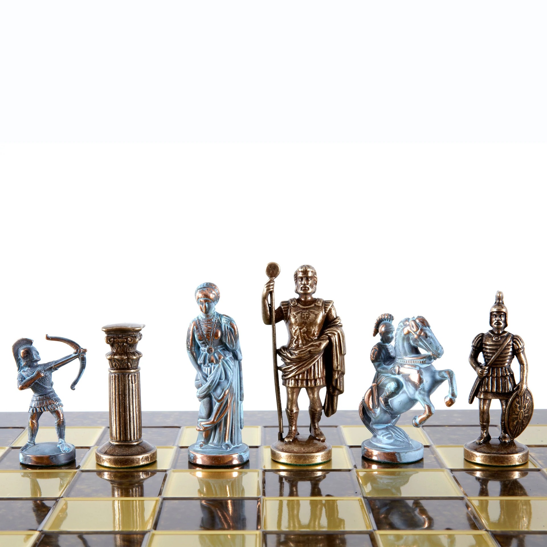 Archers and Historic Battles Chess Set – Bronze Metal Pieces with Blue Patina - Image 6