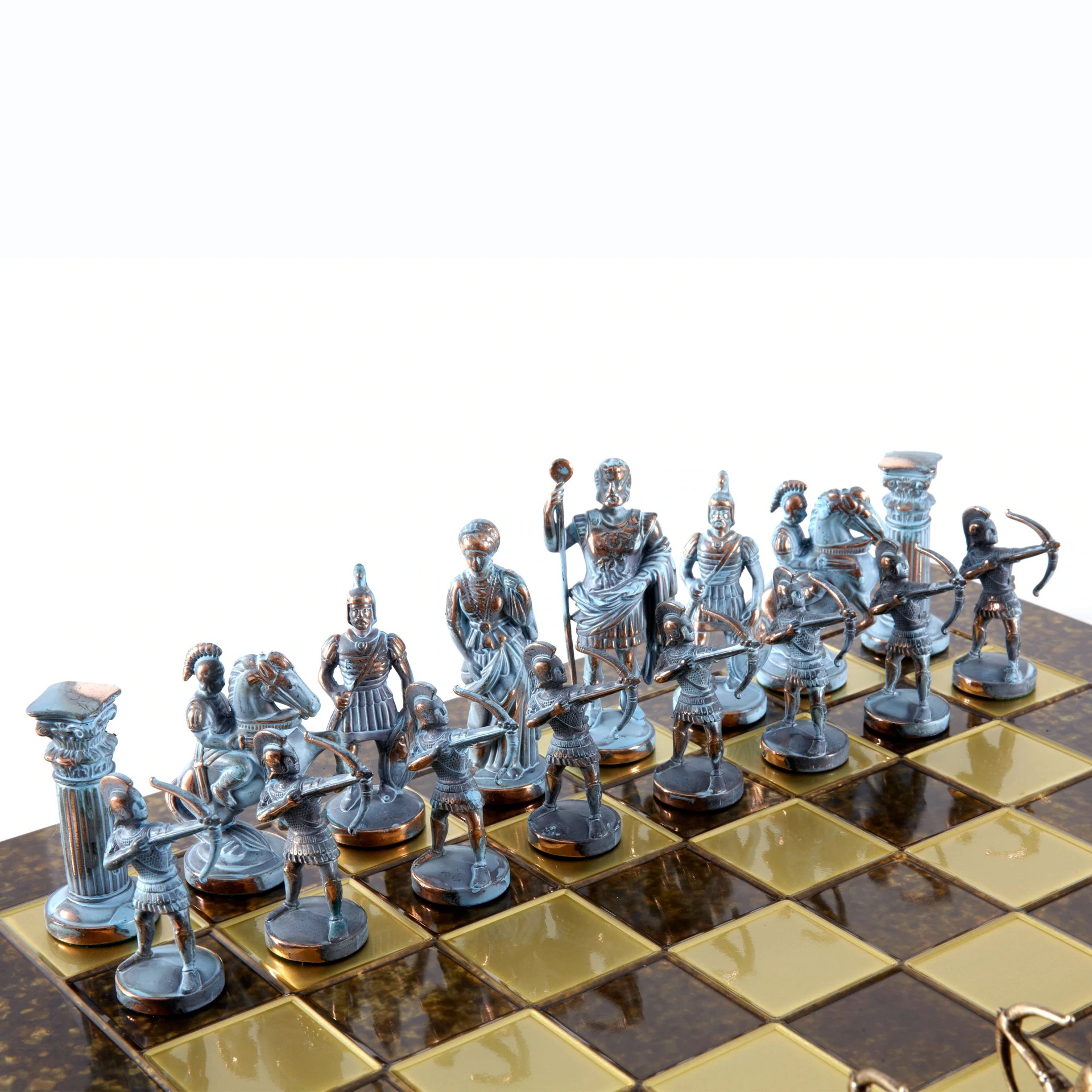 Archers and Historic Battles Chess Set – Bronze Metal Pieces with Blue Patina - Image 5