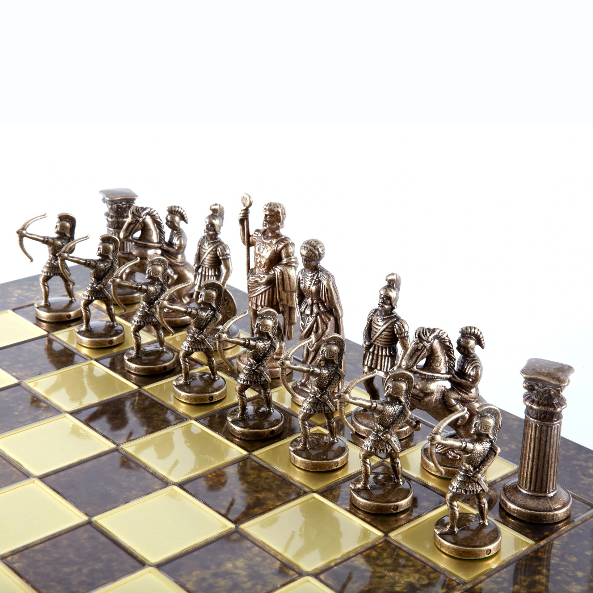 Archers and Historic Battles Chess Set – Bronze Metal Pieces with Blue Patina - Image 4