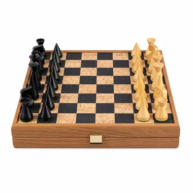 Complete chess set with black and natural pieces on a cork board