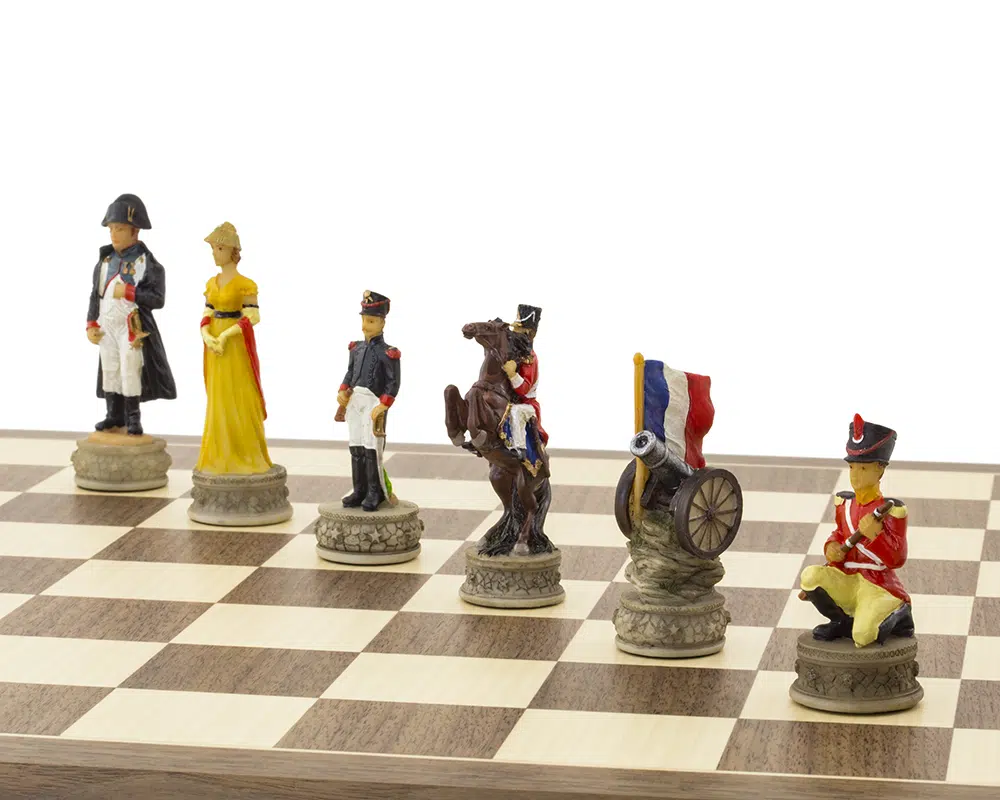 Ensemble Jeu d Echecs Complet Bataille de Waterloo Peint à La Main