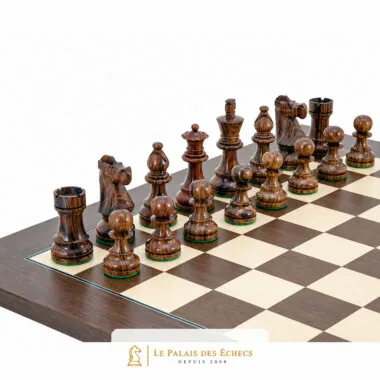 Details of the rosewood pieces of the French Knight chess set - Le Palais Des Echecs